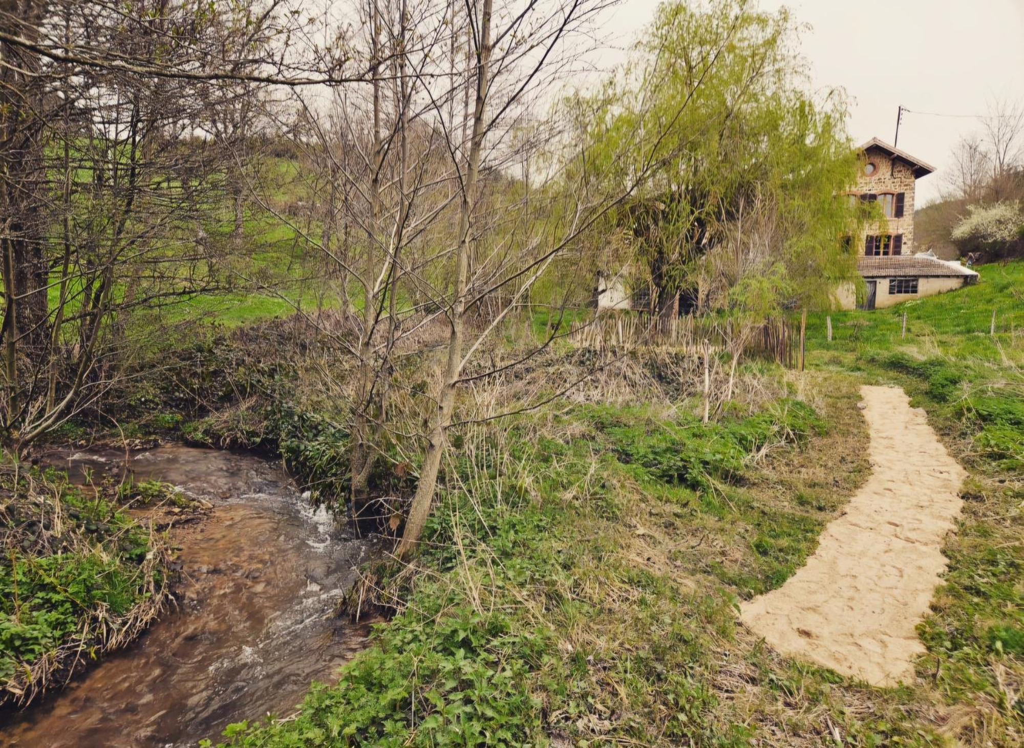 La Fabrique Du Roncon Villa Saint-Bonnet-le-Troncy Bagian luar foto
