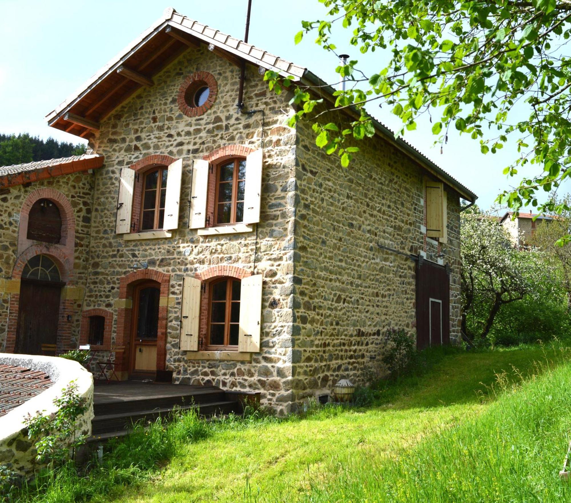 La Fabrique Du Roncon Villa Saint-Bonnet-le-Troncy Bagian luar foto